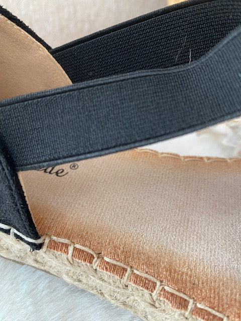 ESPADRILLES NOIRES 36/37/38/39/40/41