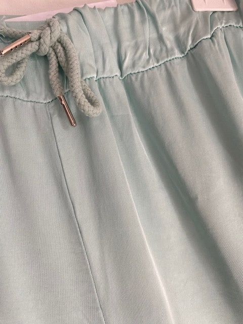 PANTALON PALAZZO VERT D'EAU 38/46 EFFET SOIE