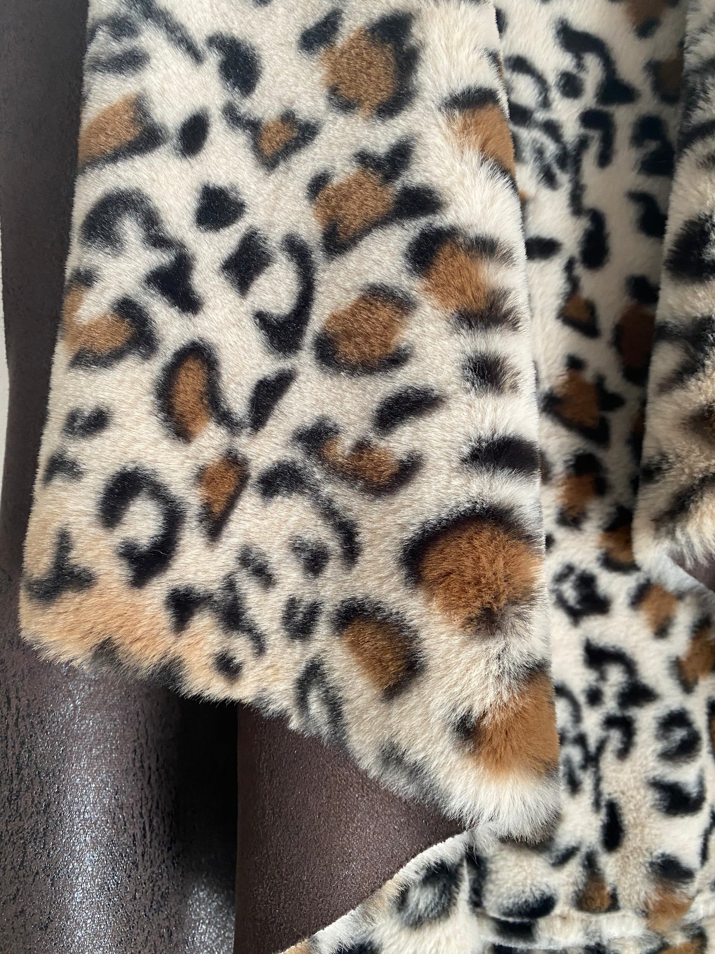 VESTE SANS MANCHE LEOPARD CHOCO 36/42 petit 44