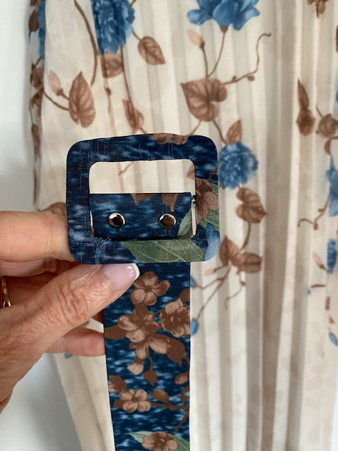 ROBE EVENEMENT BLEUE INDIGO 36/42 petit 44