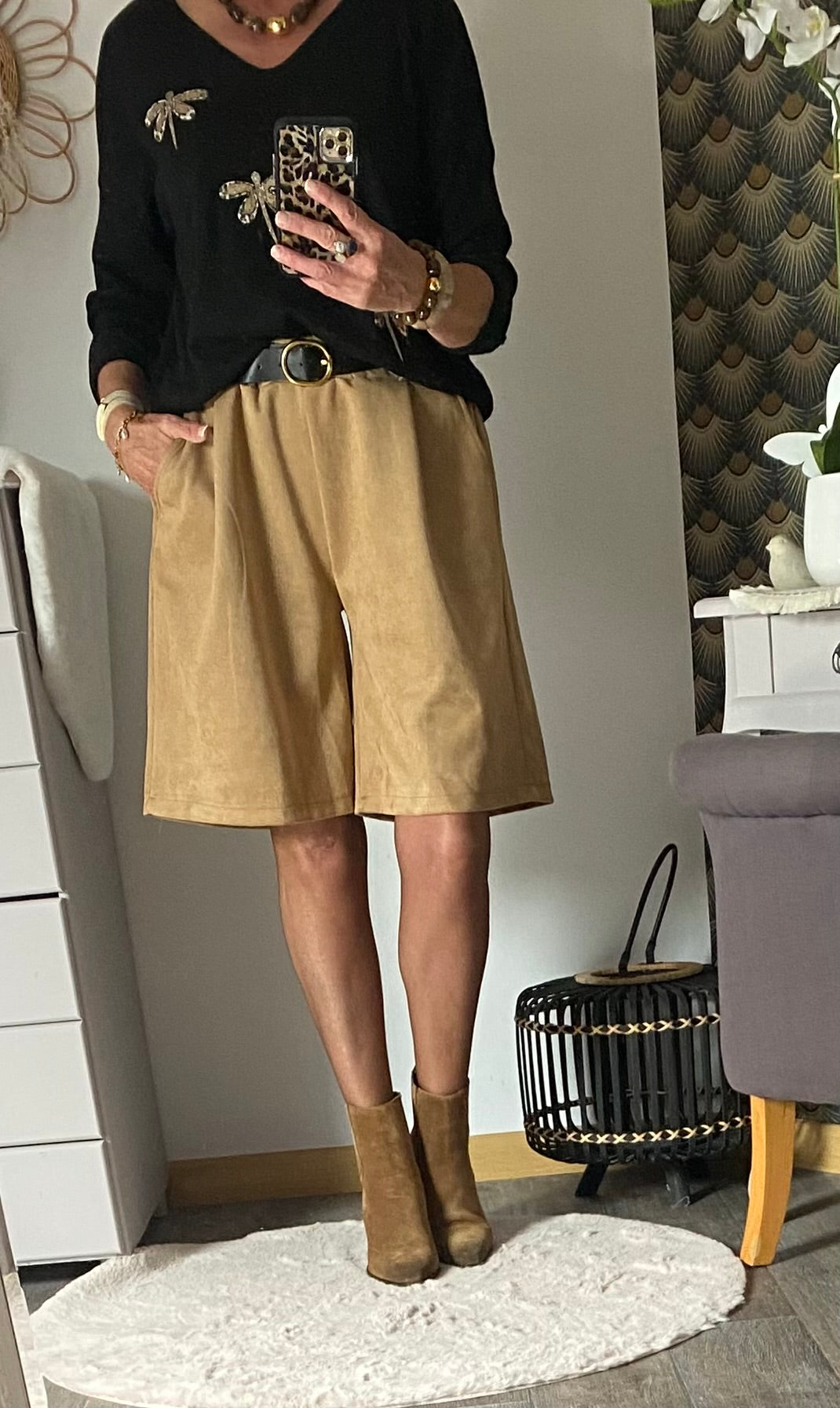 BERNUDA CAMEL SUEDINE TU 38/44