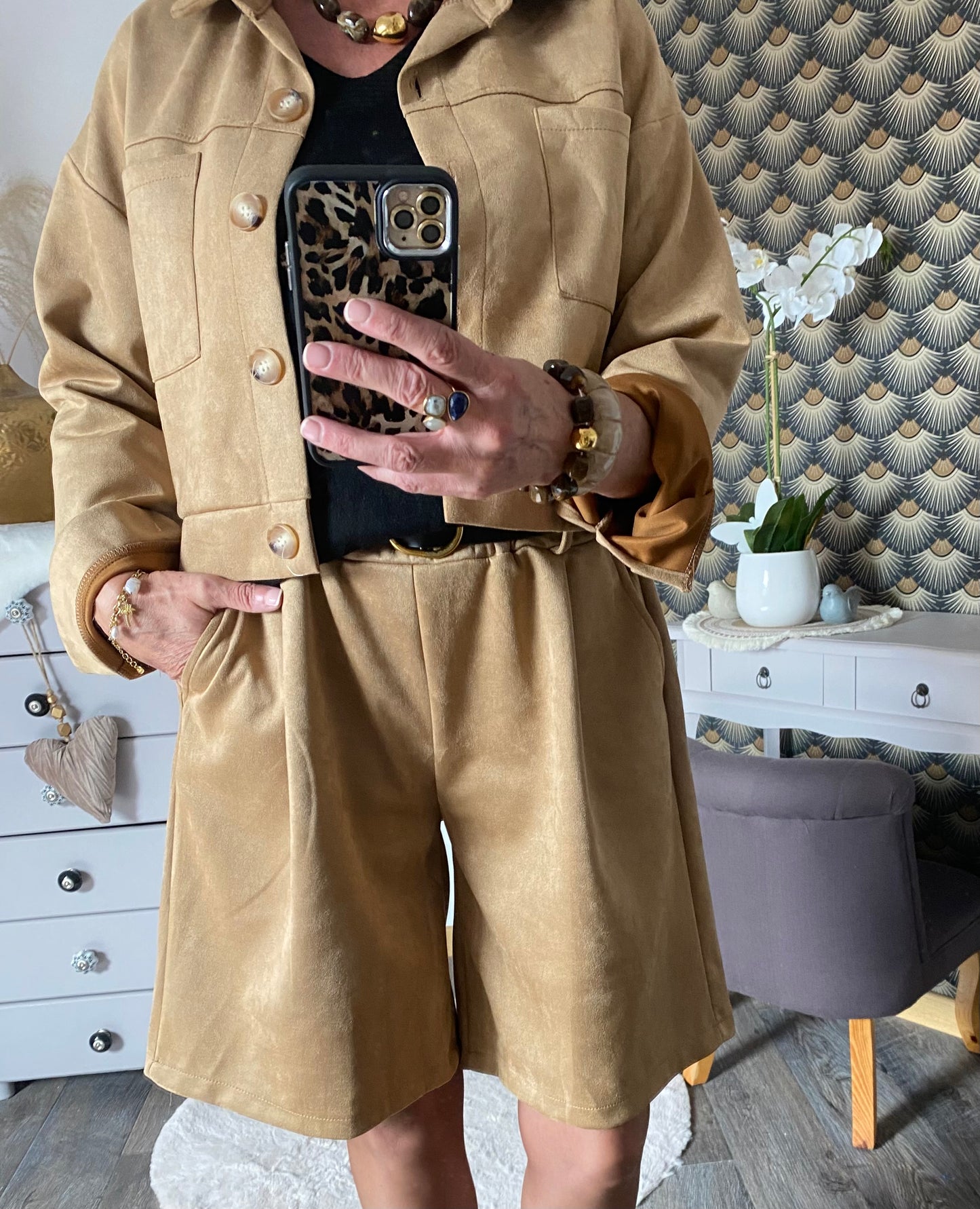 BERNUDA CAMEL SUEDINE TU 38/44