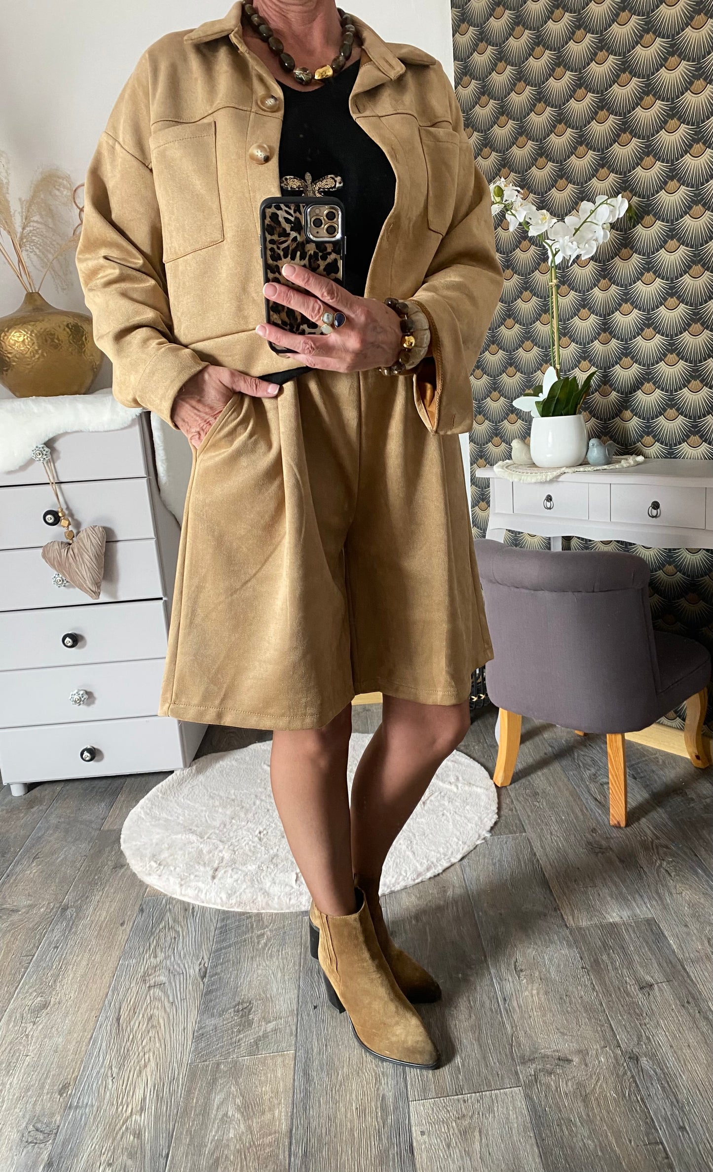 BERNUDA CAMEL SUEDINE TU 38/44