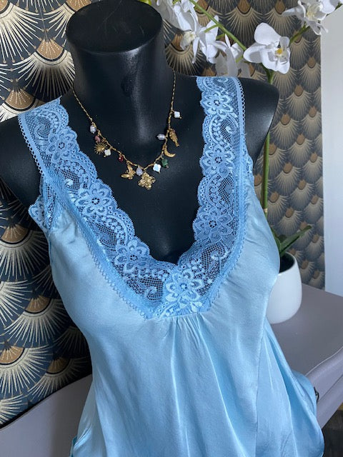 TOP DENTELLE STEFY BLEU 36/42 petit 44