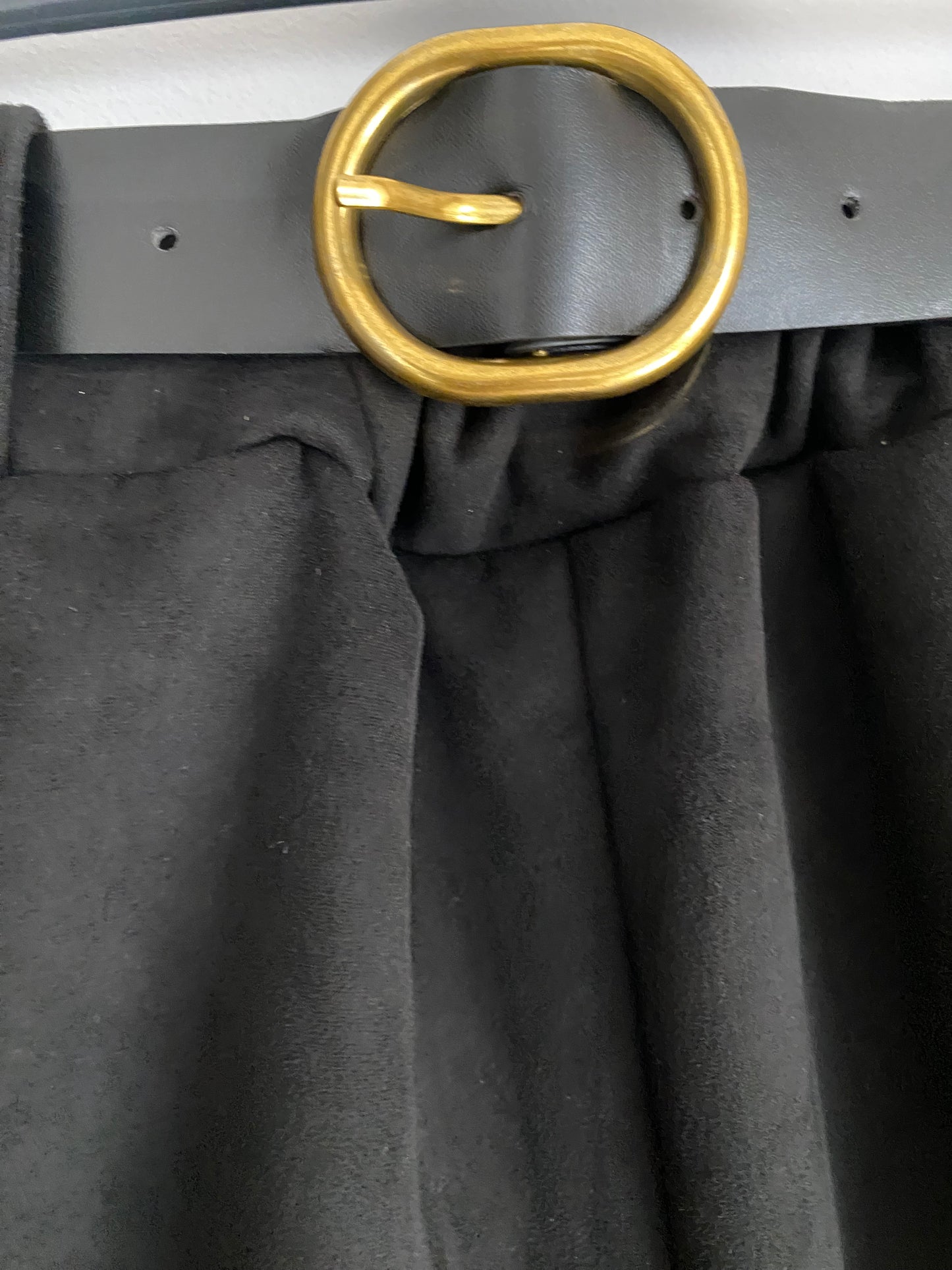 BERNUDA NOIR SUEDINE TU 38/44