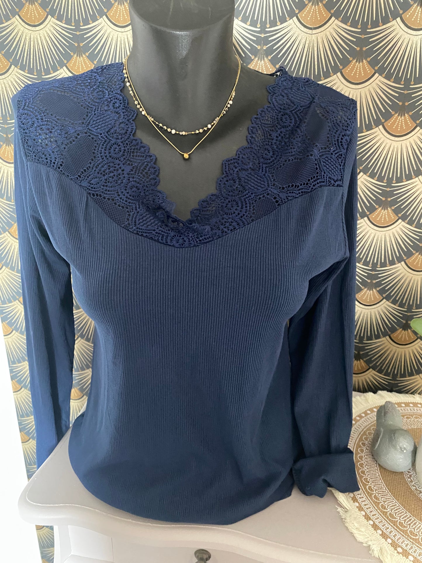 TOP DENTELLE 4 BLEU MARINE TU 38/40 à 44
