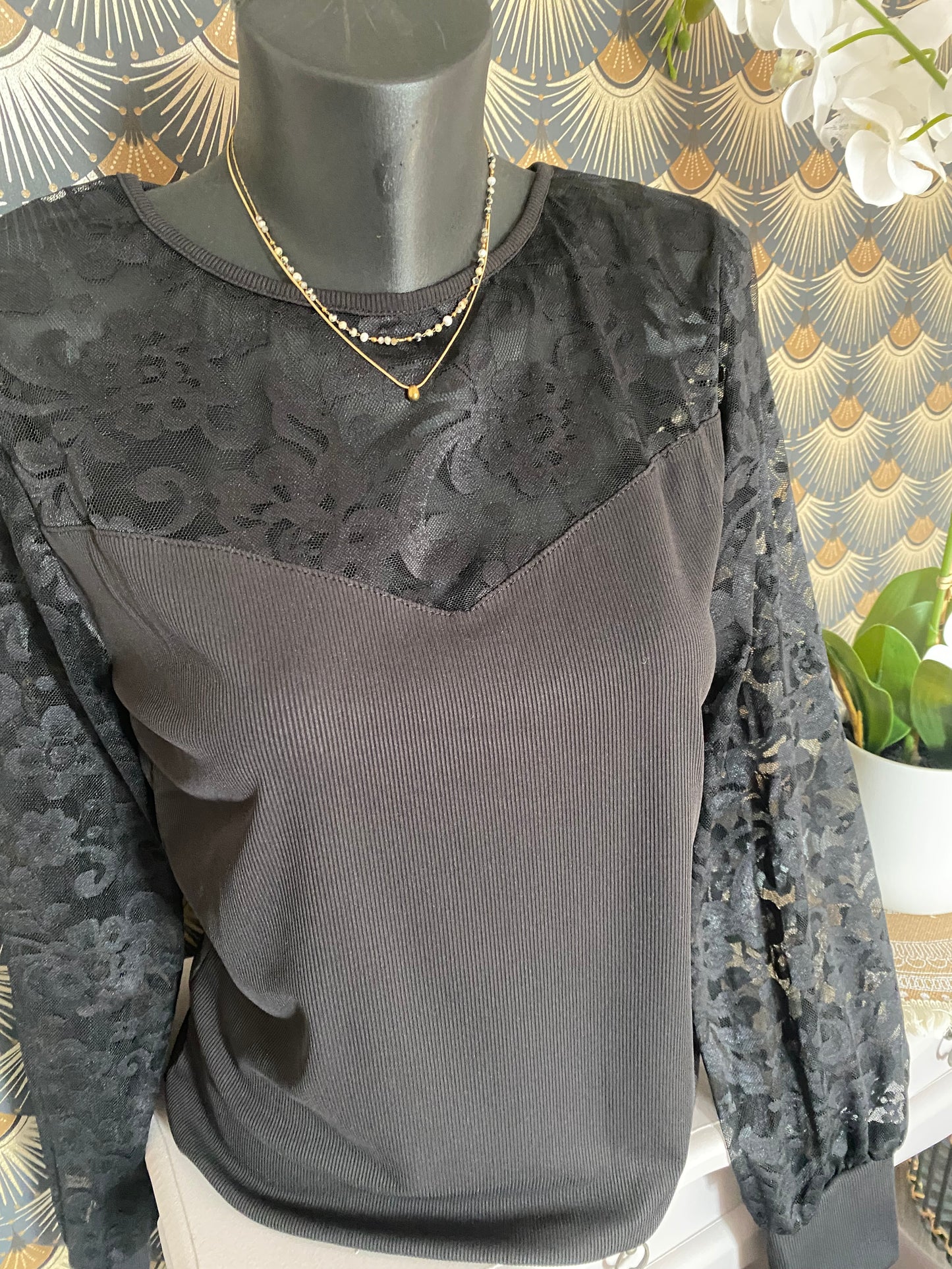 TOP DENTELLE 1 tailles: S / M/ L/ XL/ XXL