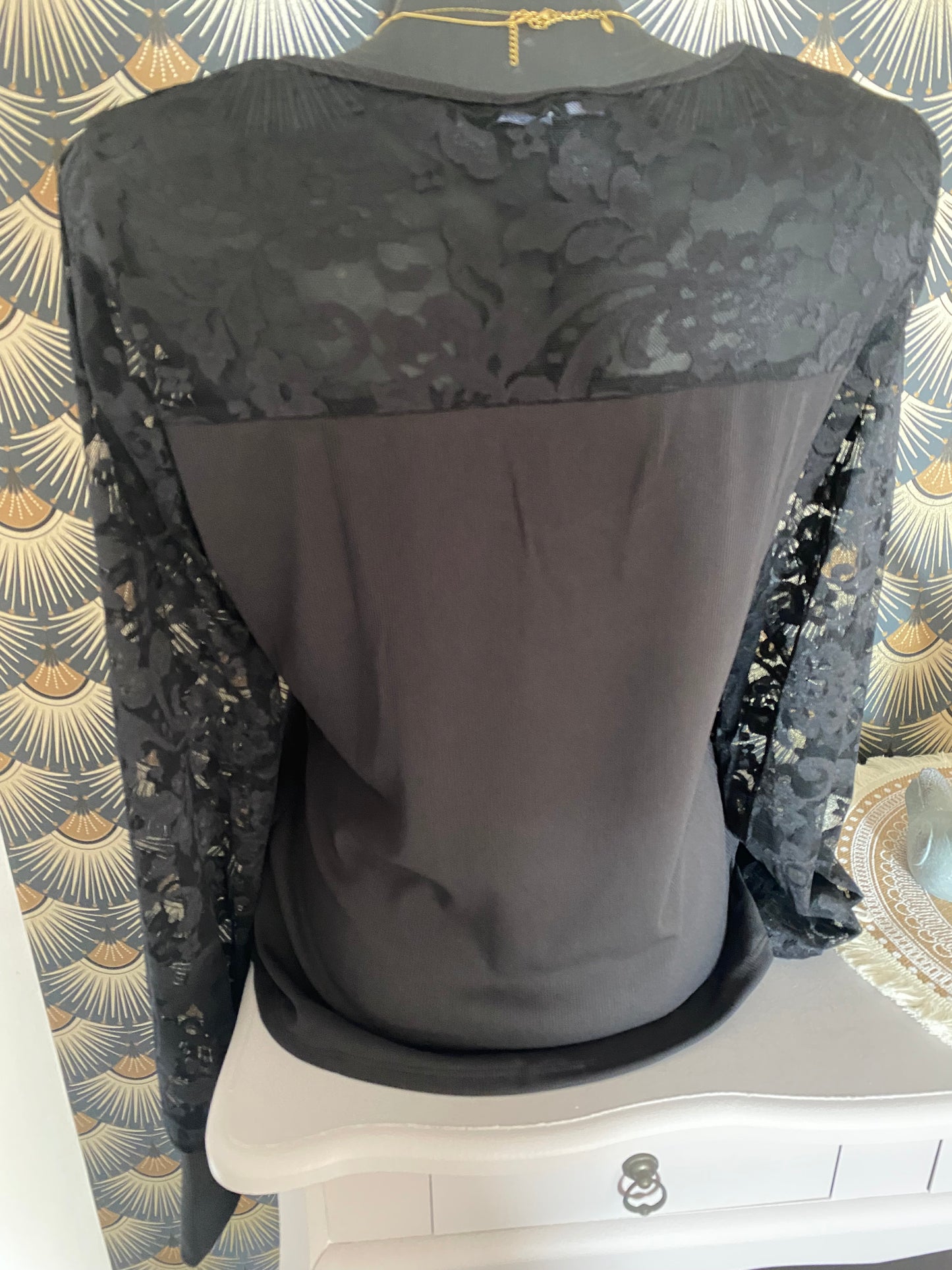 TOP DENTELLE 1 tailles: S / M/ L/ XL/ XXL