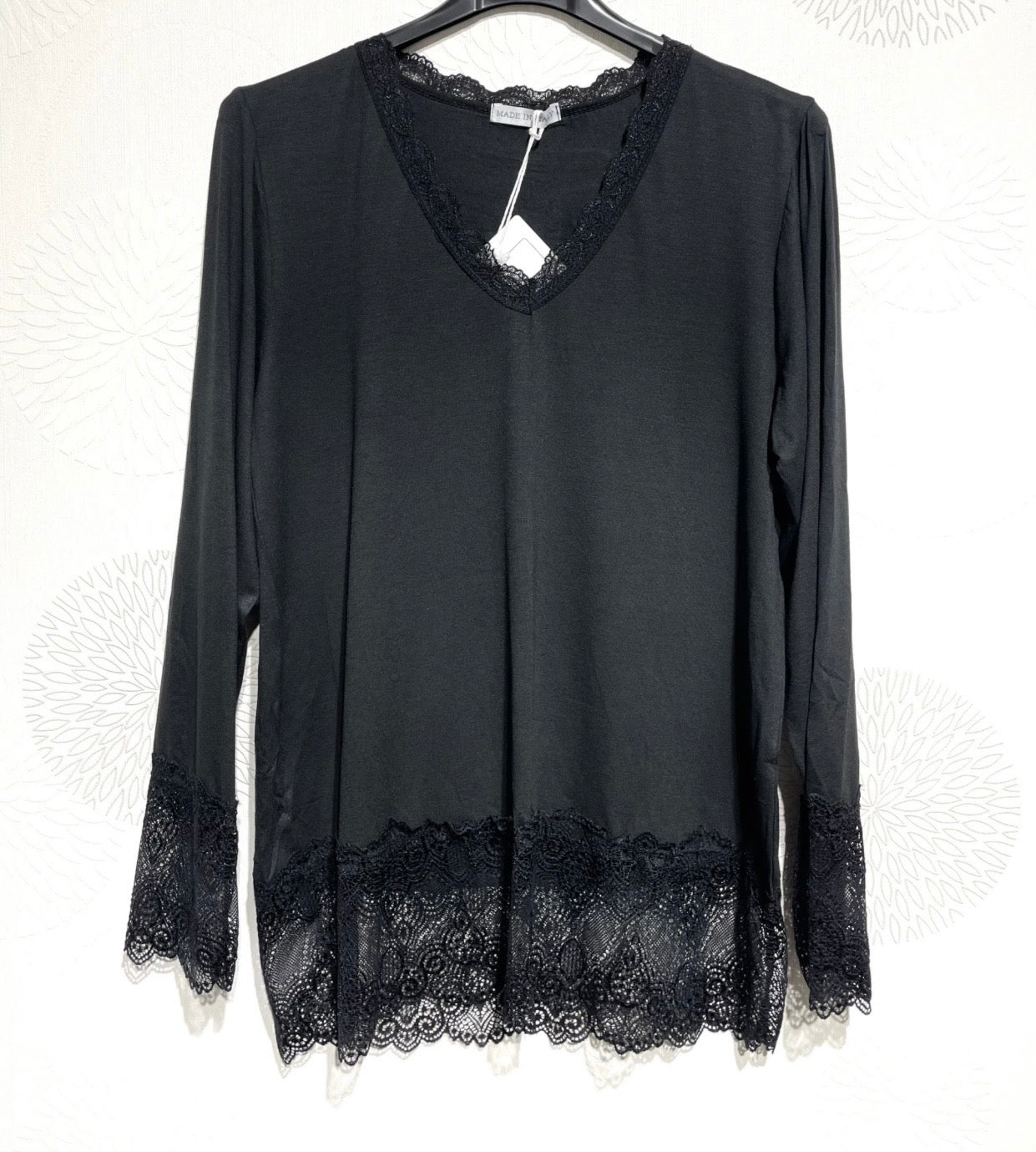 TOP DENTELLE 3 NOIR TU 38/40 A 48