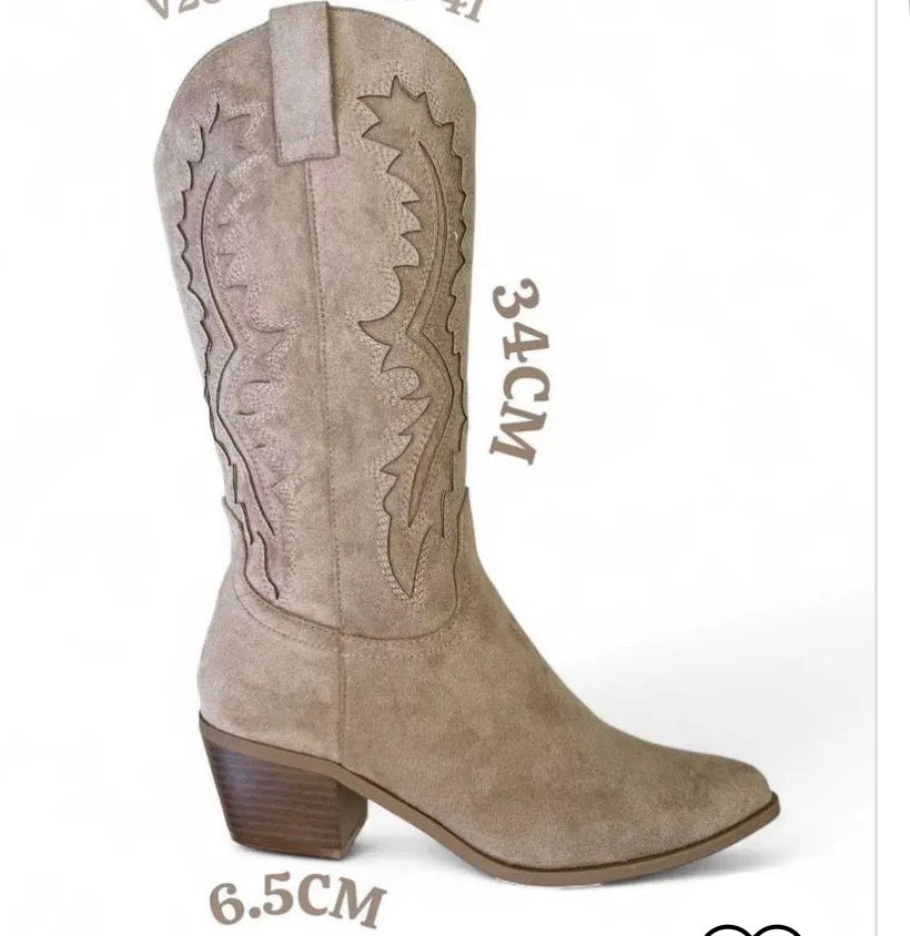 BOTTES SAVANHA 36/37/38/39/40/41 (chaussuures)