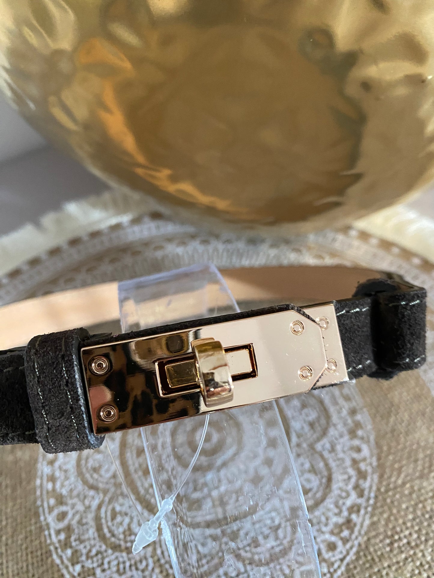 CEINTURE H REGLABLE CROUTE DE CUIR ( COCOLAT, NOIR,CAMEL, DORE , BORDEAUX,TAUPEE)