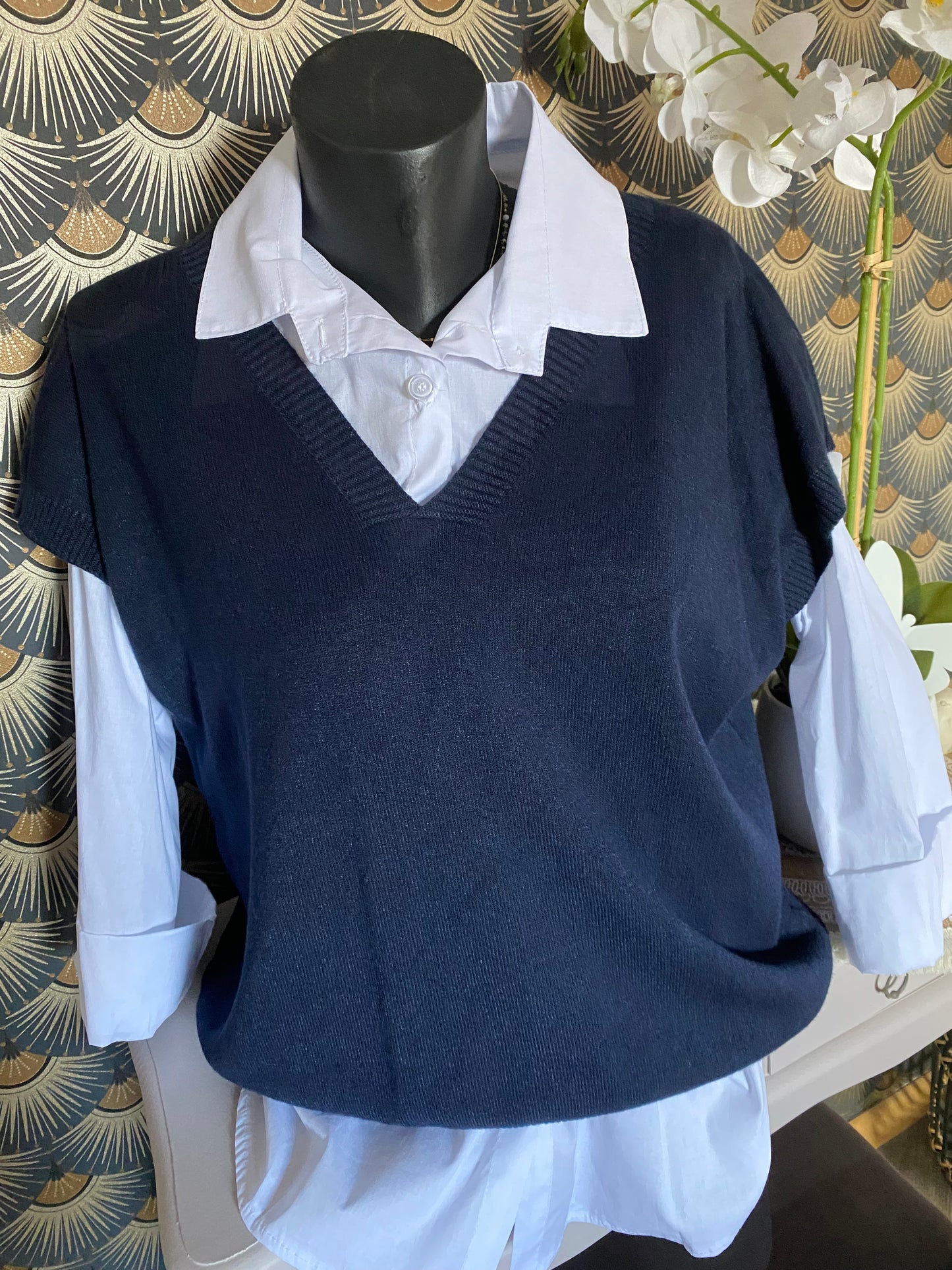 ENSEMBLE PULL SANS MANCHE ET CHEMISE TU 36/44 BLEU MARINE