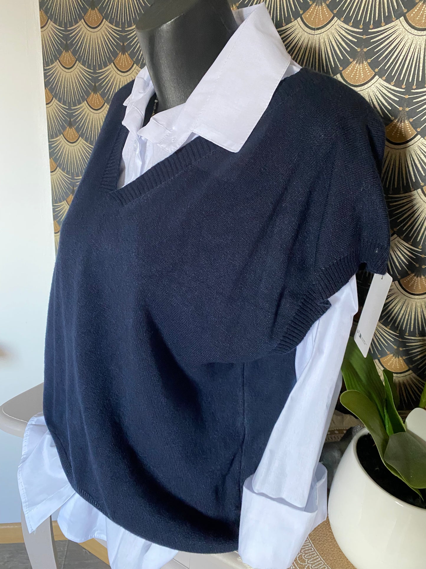 ENSEMBLE PULL SANS MANCHE ET CHEMISE TU 36/44 BLEU MARINE