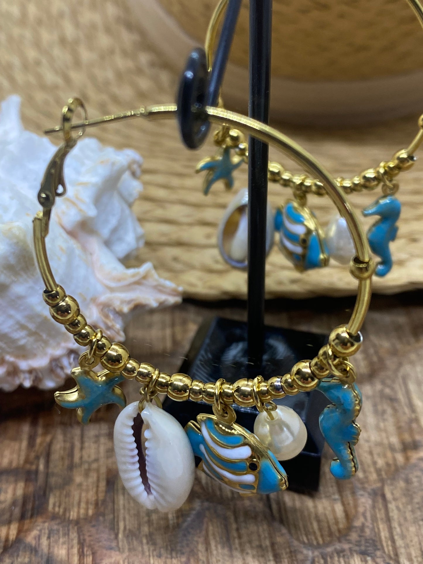BOUCLES D' OREILLES CREOLES COLLECTION OCEAN BLEUES ACIER INOXYDABLE