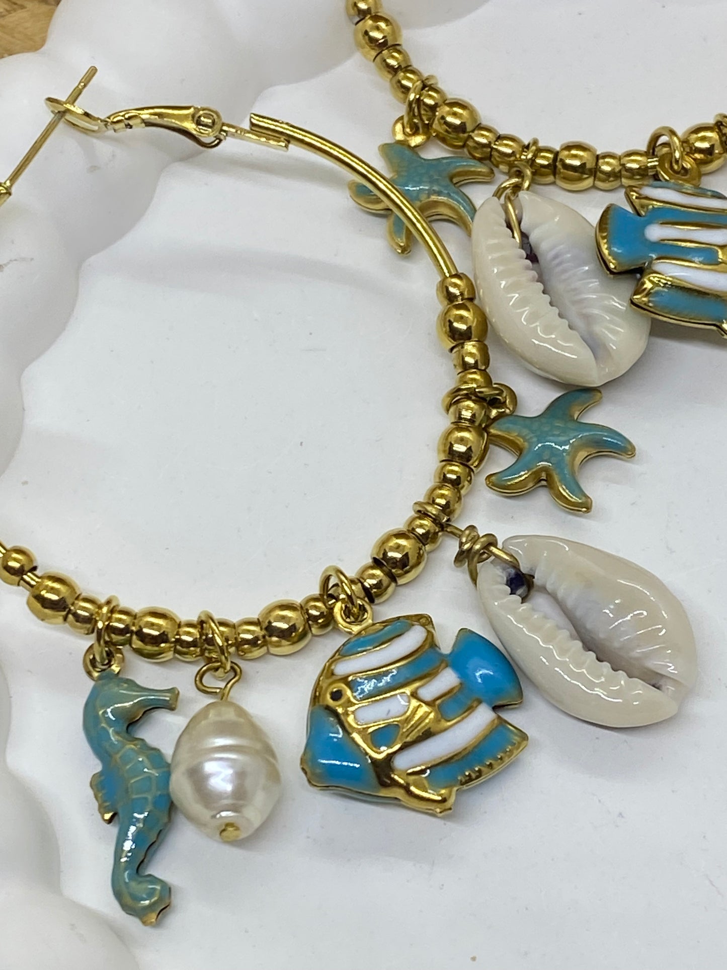 BOUCLES D' OREILLES CREOLES COLLECTION OCEAN BLEUES ACIER INOXYDABLE