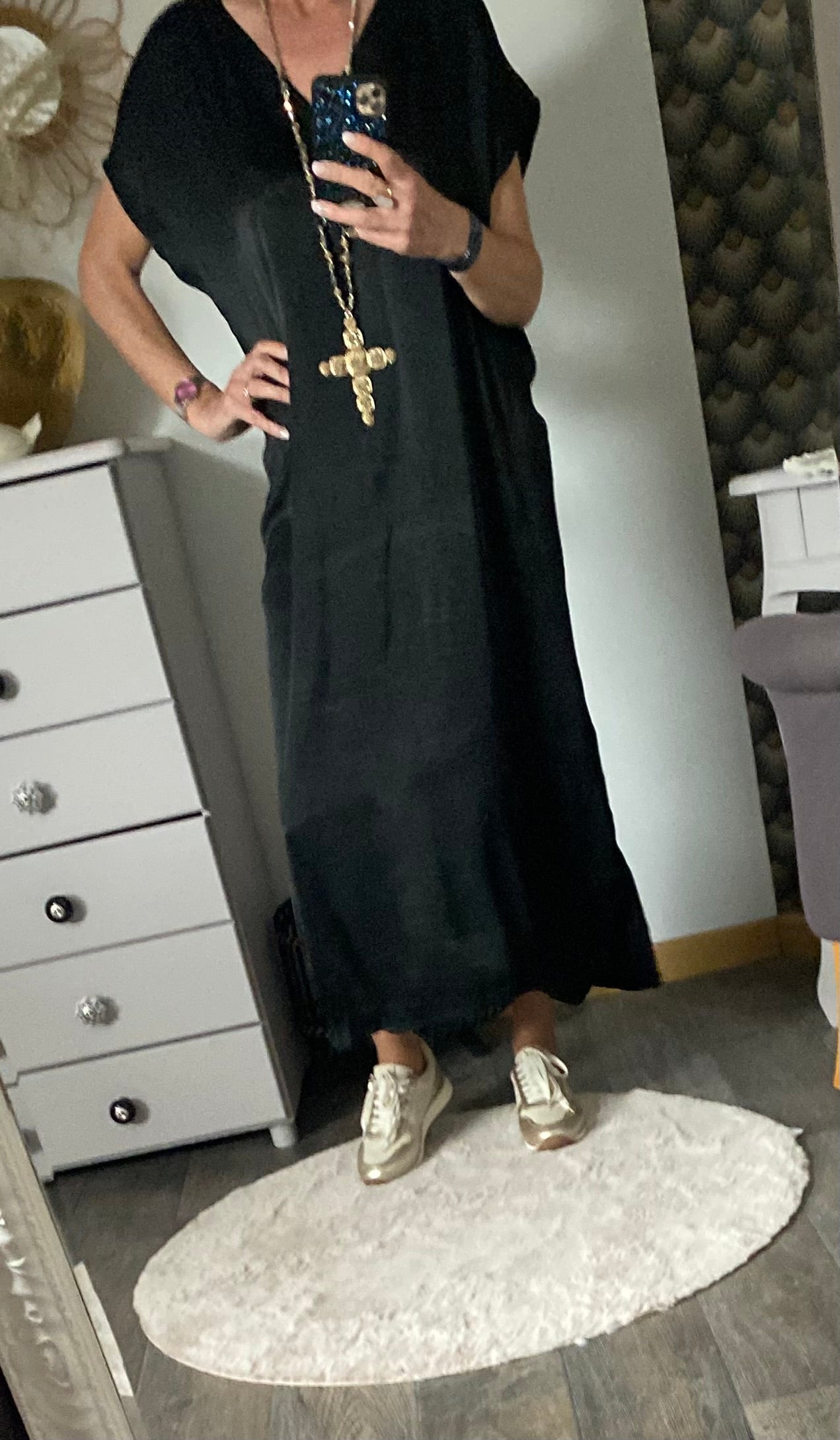 ROBE SOIE NOIRE 40/44 petit 46