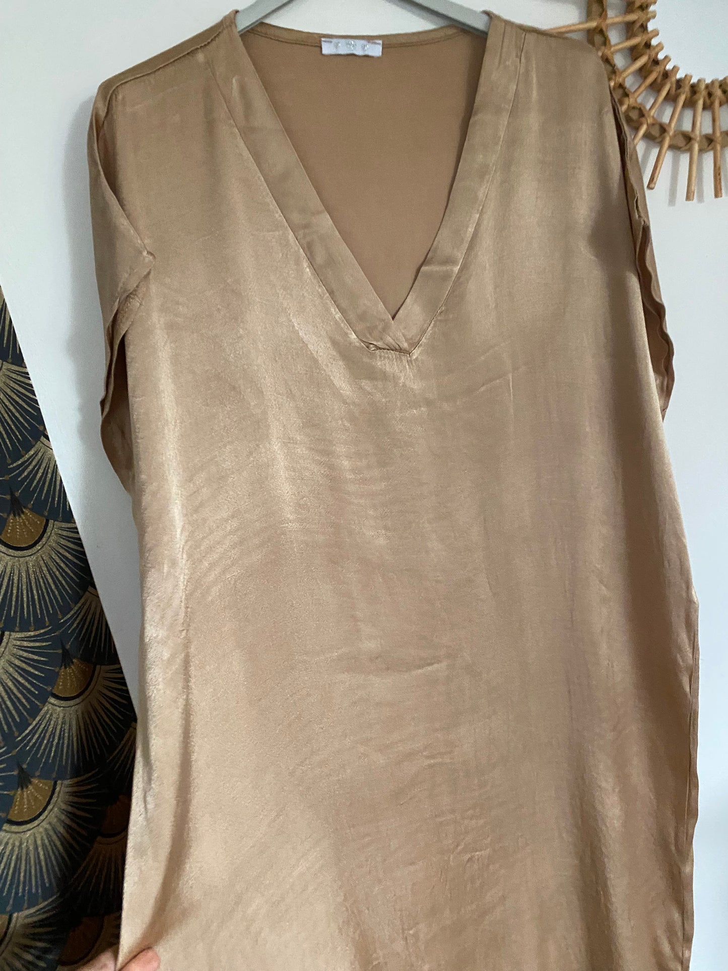 ROBE SOIE BEIGE 40/44 petit 46