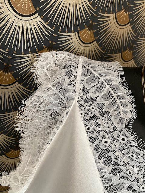TOP DENTELLE BLANC 44/50