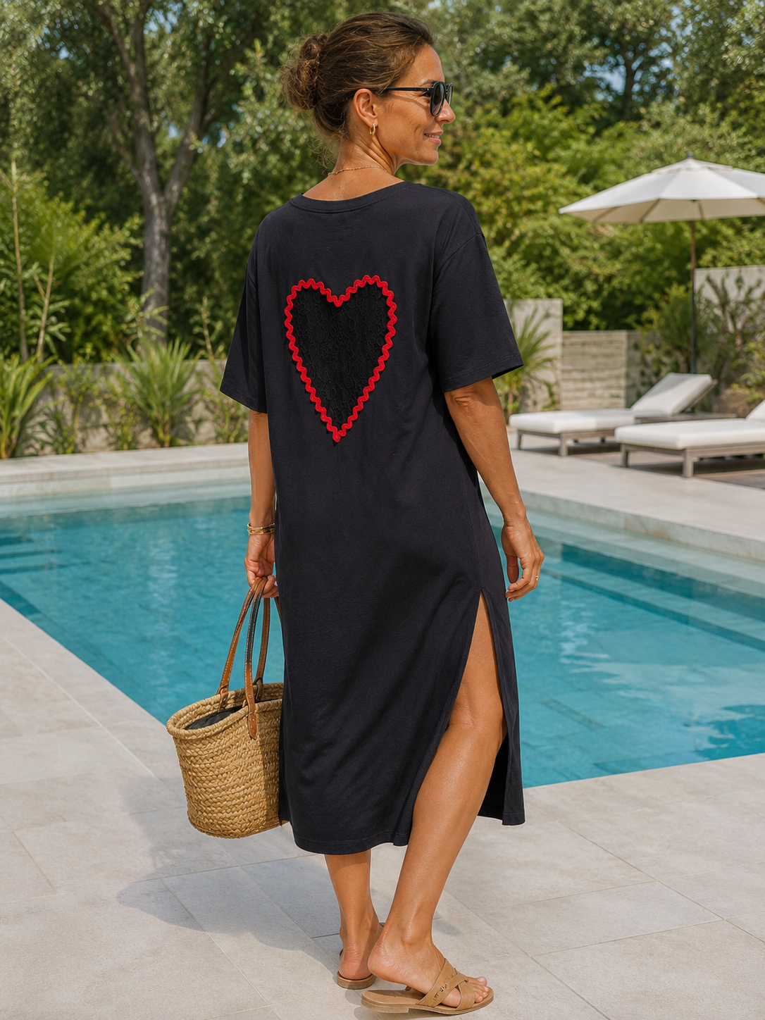 ROBE TEE SHIRT COEUR BRODE BLEU MARINE   TU 36/44