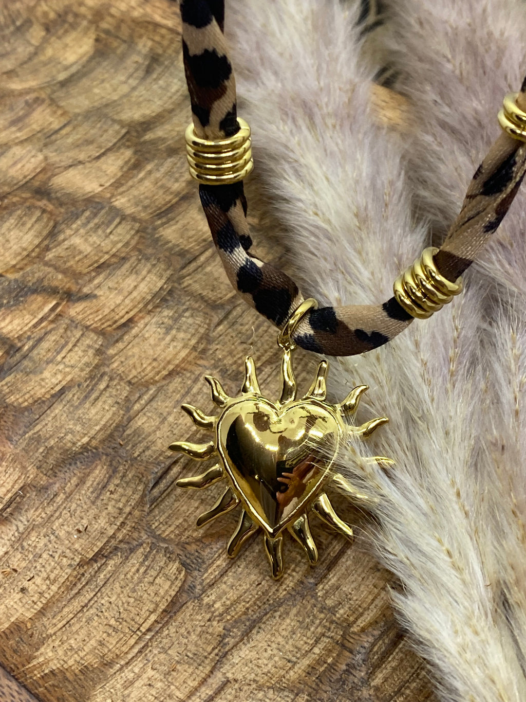 COLLIER MAGLA TISSU ET ACIER INOXYDABLE