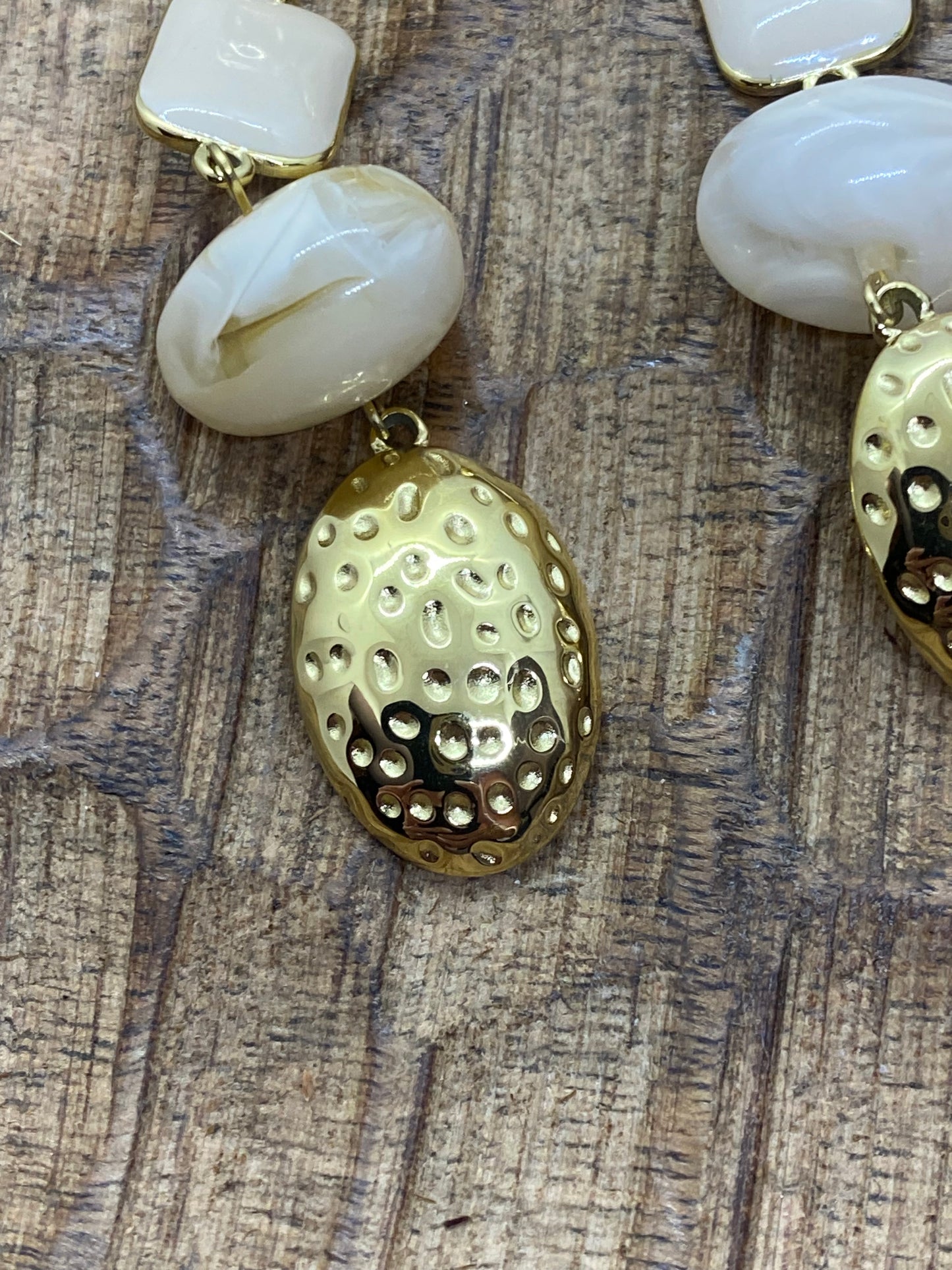 BOUCLES D'OREILLES AGLAE  ECRU  EMAIL ET ACIER INOXYDABLE