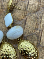 BOUCLES D'OREILLES AGLAE  BLANCHES  EMAIL ET ACIER INOXYDABLE