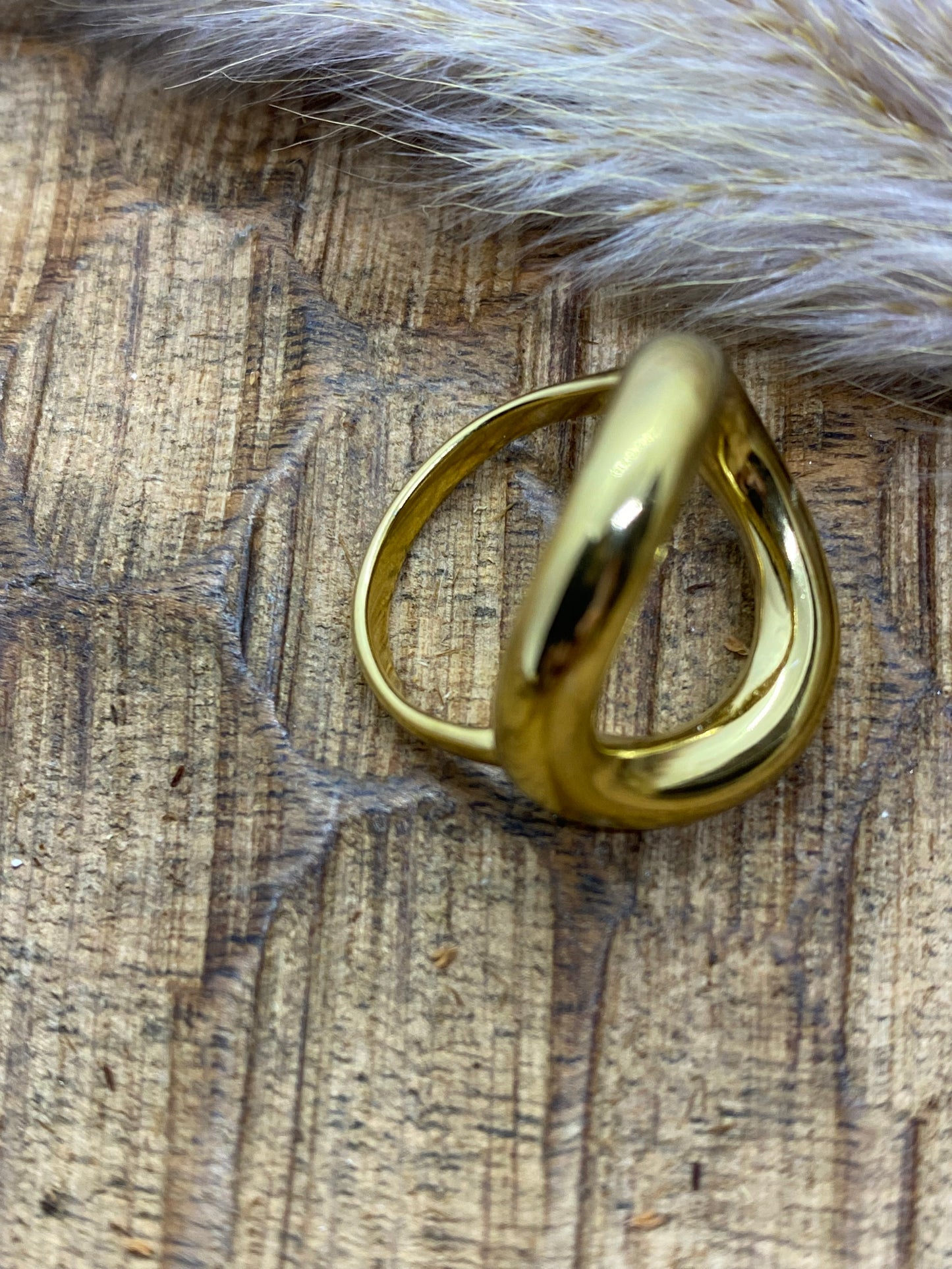 BAGUE OVALE AJOUREE  ACIER INOXYDABLE