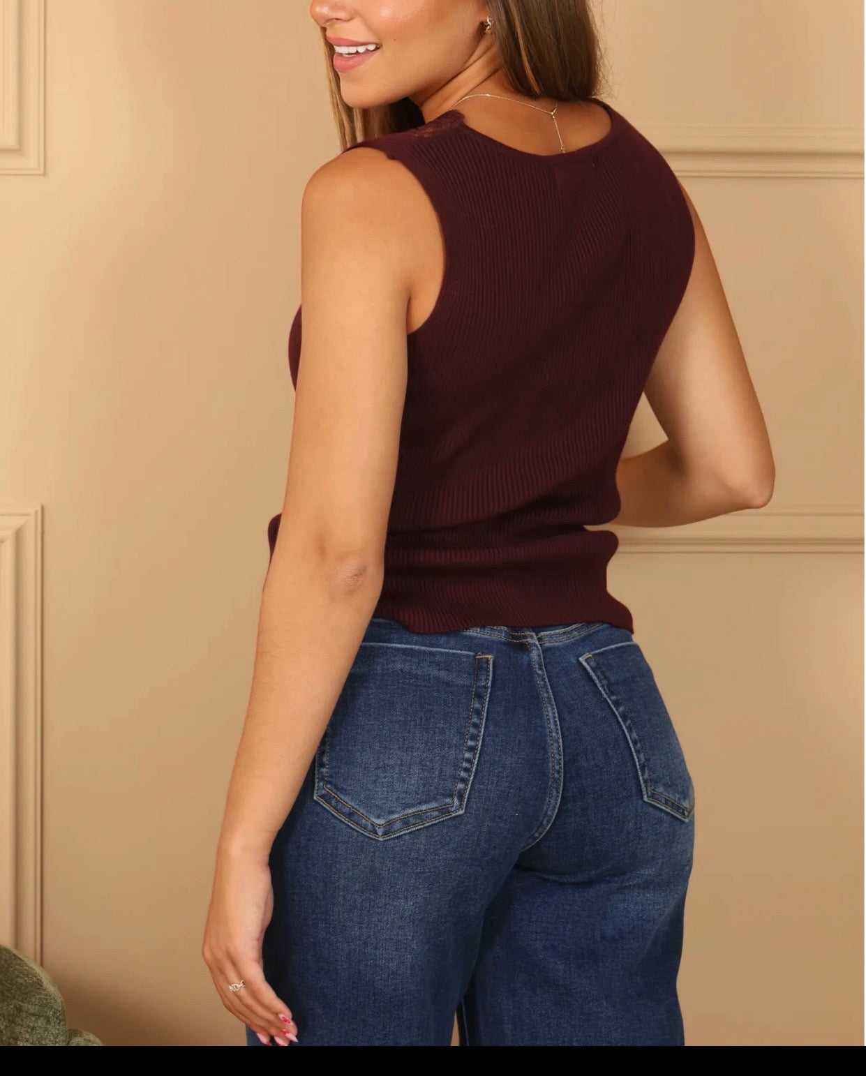 DEBARDEUR DENTELLE BORDEAUX  TAILLE S/M OU M/L