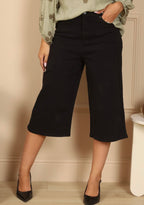 BERNUDA JEAN NOIR TAILLE 36/36/38/40