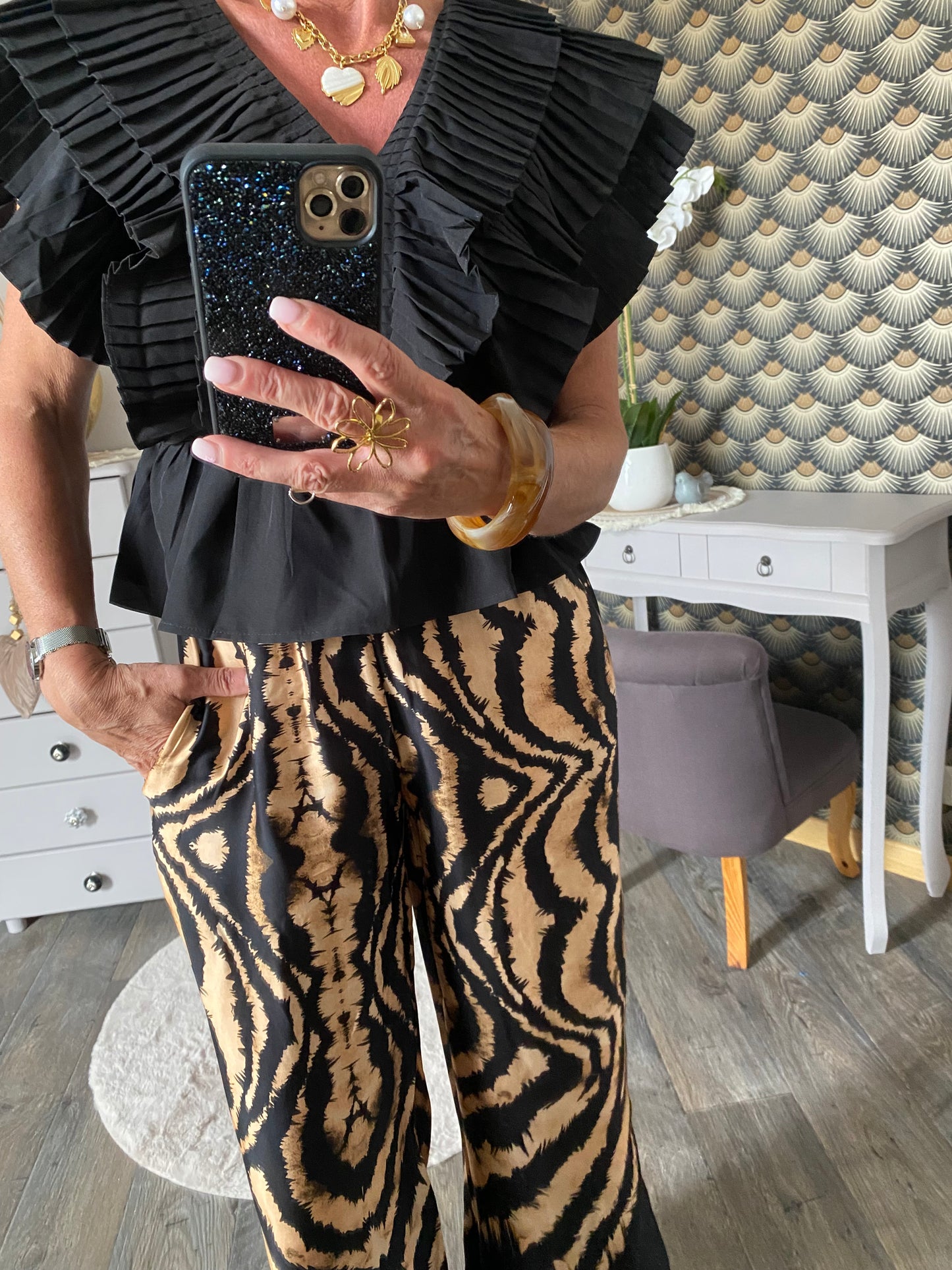 HAUT  LOUNA NOIR  S ,  M  ,L