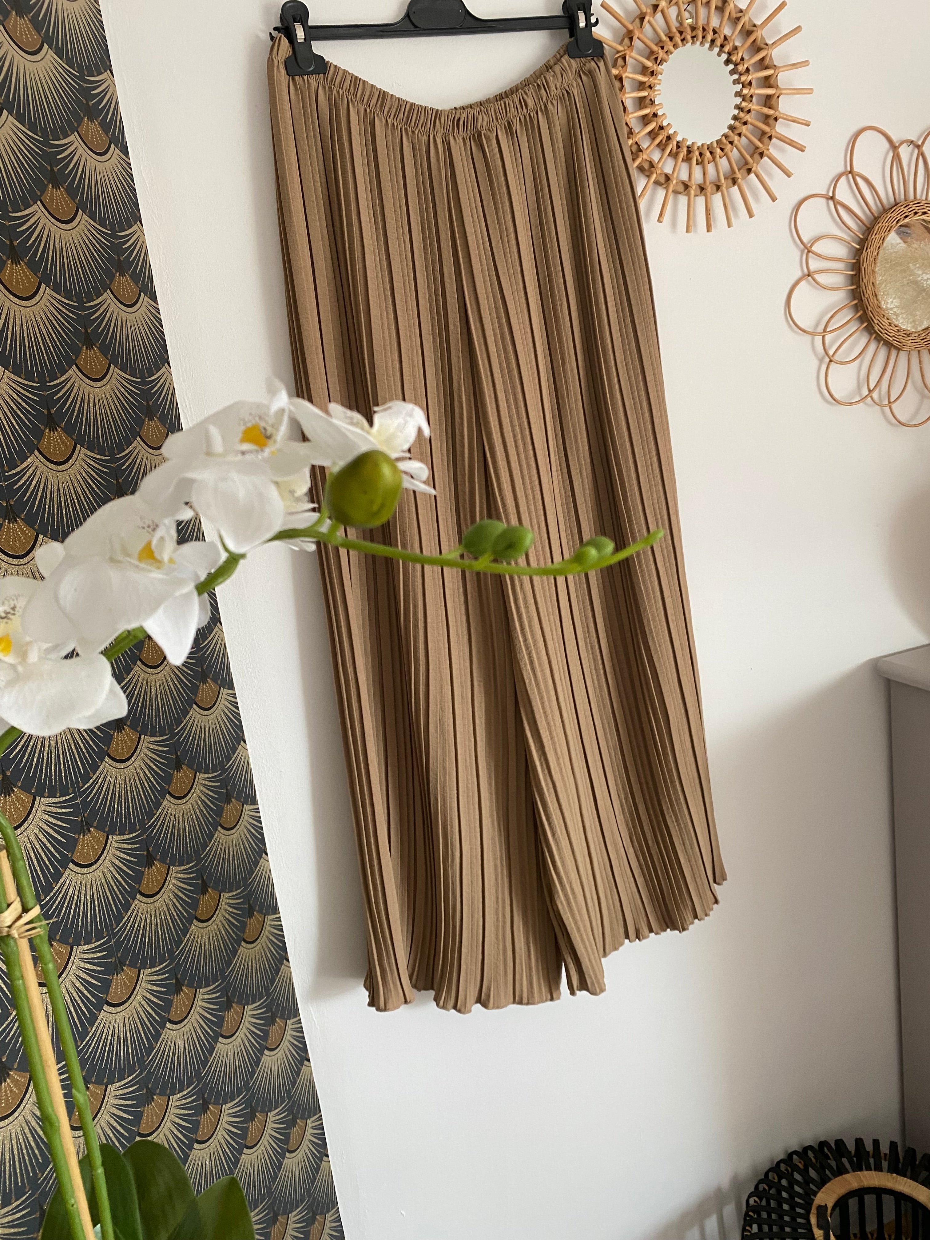 ENSEMBLE   PANTALON PLISSE CAMEL   TU  36/48