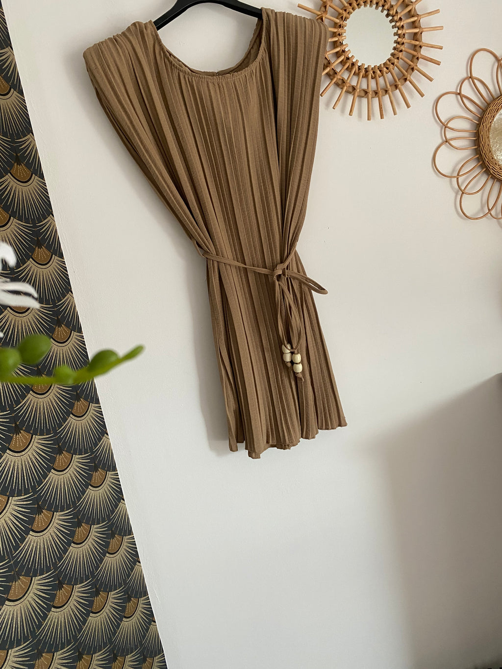 ENSEMBLE   PANTALON PLISSE CAMEL   TU  36/48