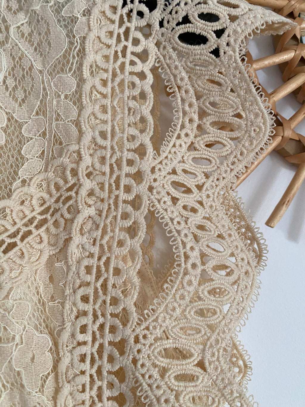 TOP AMANDA  ECRU TAILLES : S/M/L