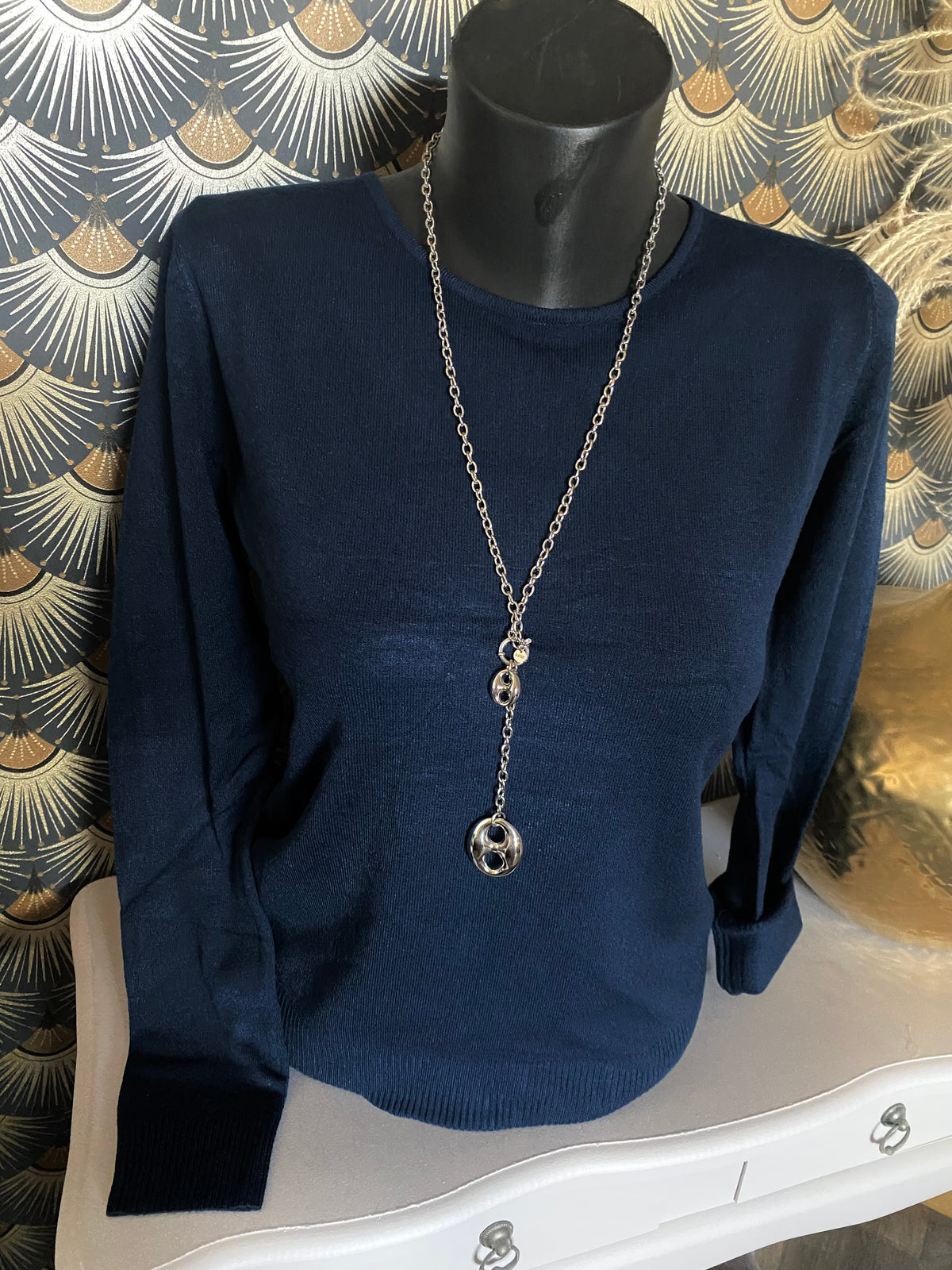 PULL MADIE  BLEU MARINE   TAILLE S/M OU L/XL