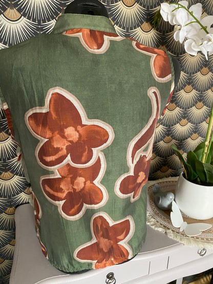 TOP FROUFROU KAKI AVEC FLEURS MARRONS TU36/42