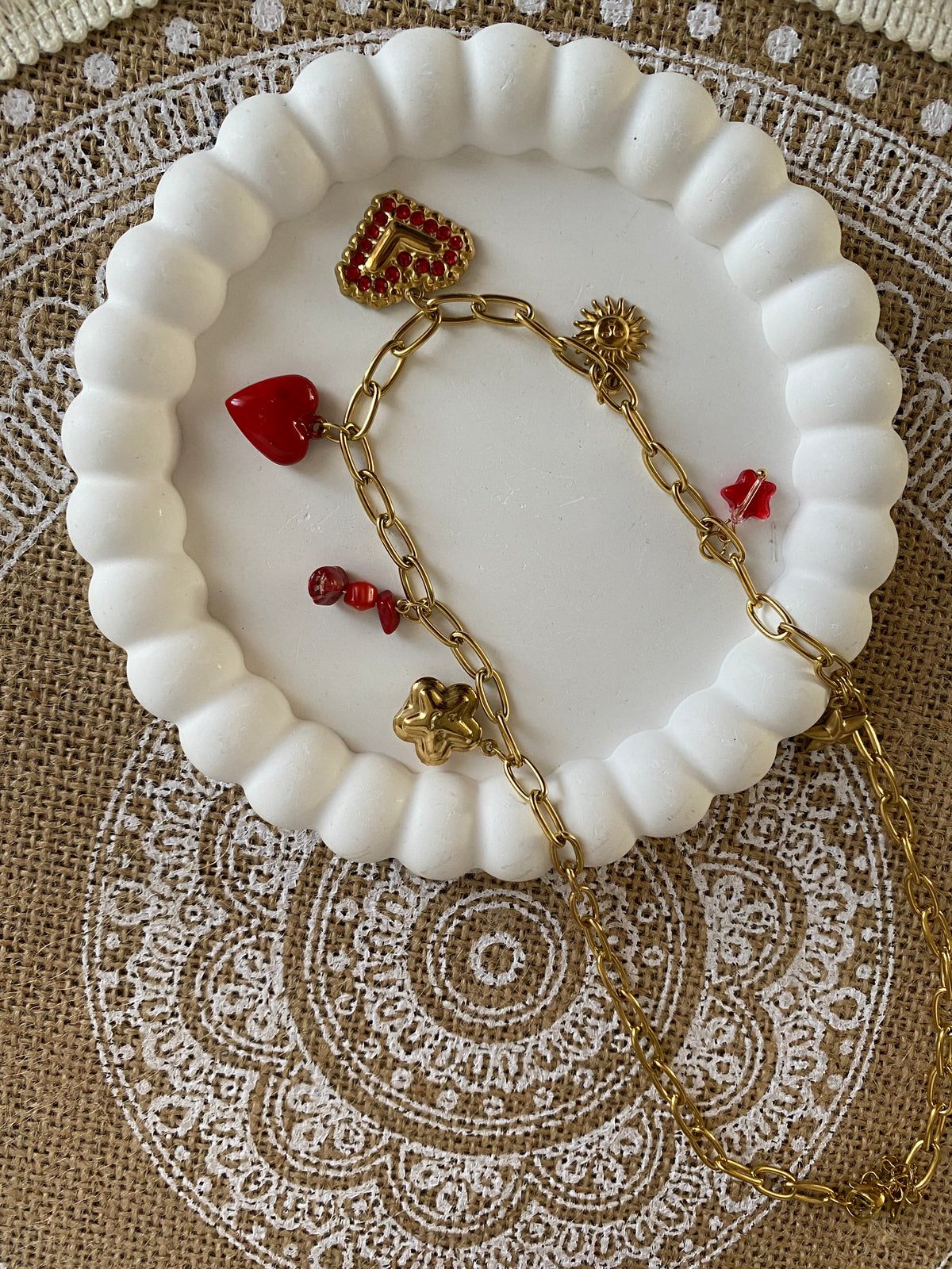 COLLIER BRELOQUES COEURS ROUGES ACIER INOXYDABLE