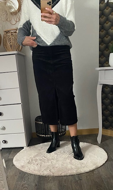JUPE EN VELOUR COTELE NOIRE 36/38 /40/42/44
