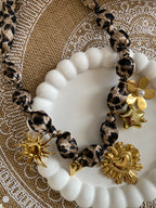 COLLIER LEOPARD  TISSU ET  ACIER INOXYDABLE
