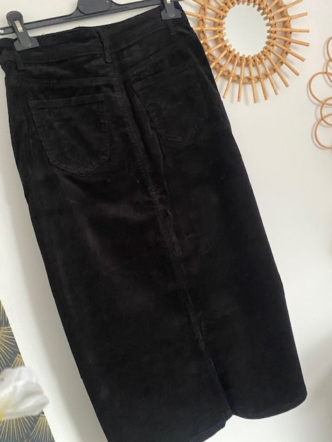 JUPE EN VELOUR COTELE NOIRE 36/38 /40/42/44