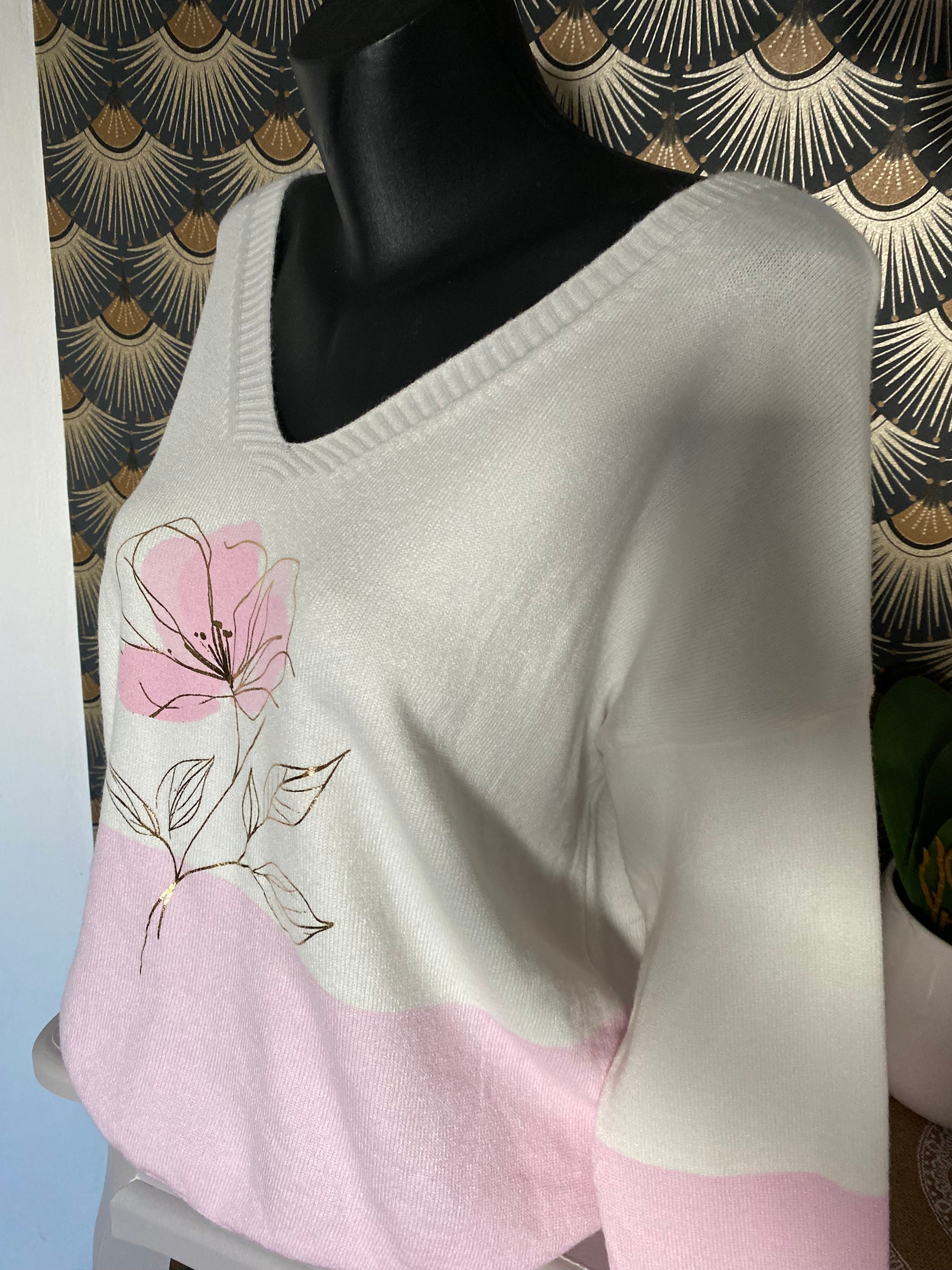 PULL FIN  CARLA FLEURS ROSE  TU 38/44