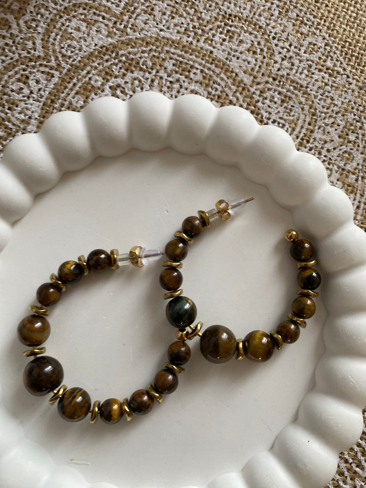 BOUCLES D'OREILLES ? CREOLES EN PIERRE NATURELLE