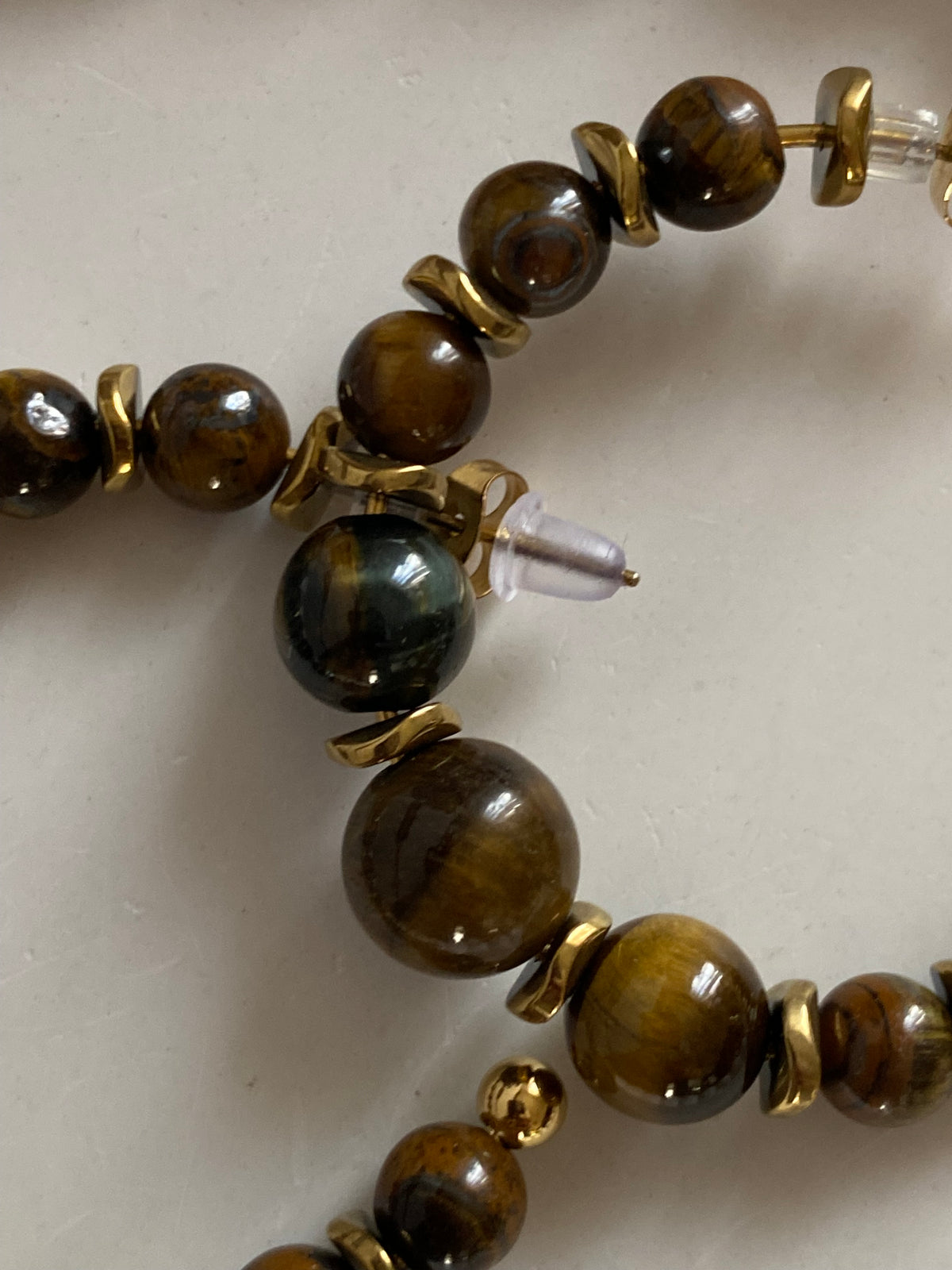 BOUCLES D'OREILLES ? CREOLES EN PIERRE NATURELLE