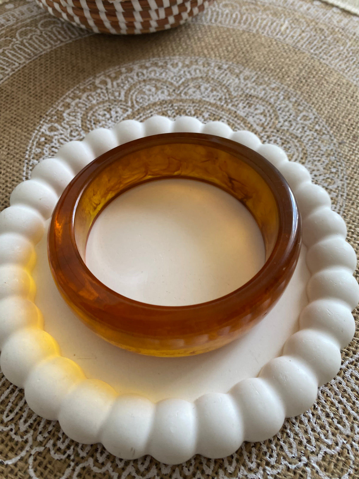 BRACELET ROND RESINE AMBRE