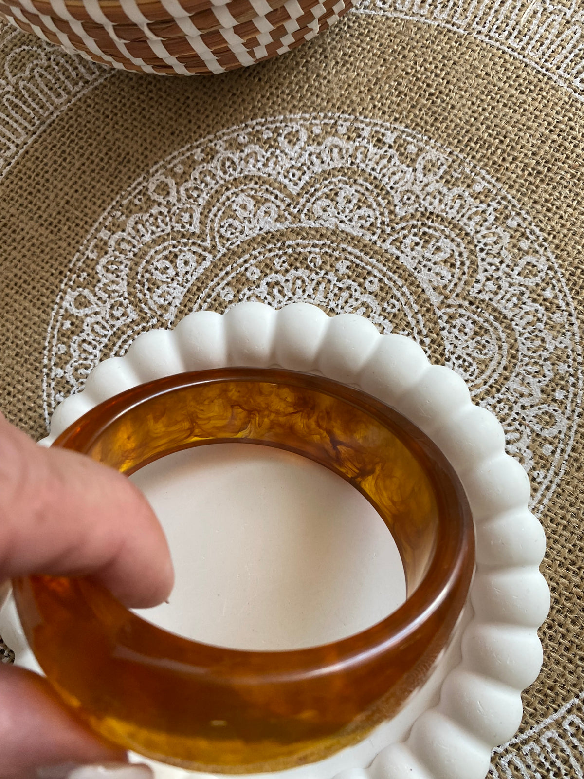 BRACELET ROND RESINE AMBRE