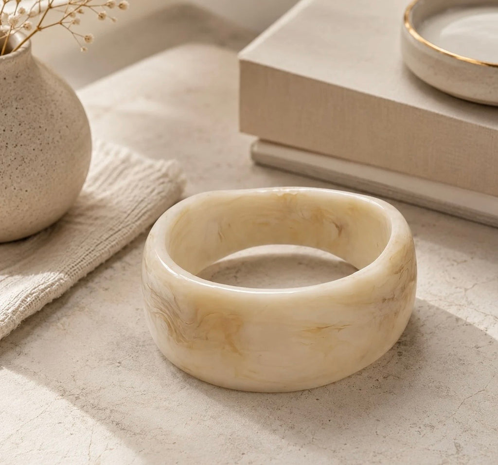 BRRACELET LARGE RESINE MARBRE ECRU