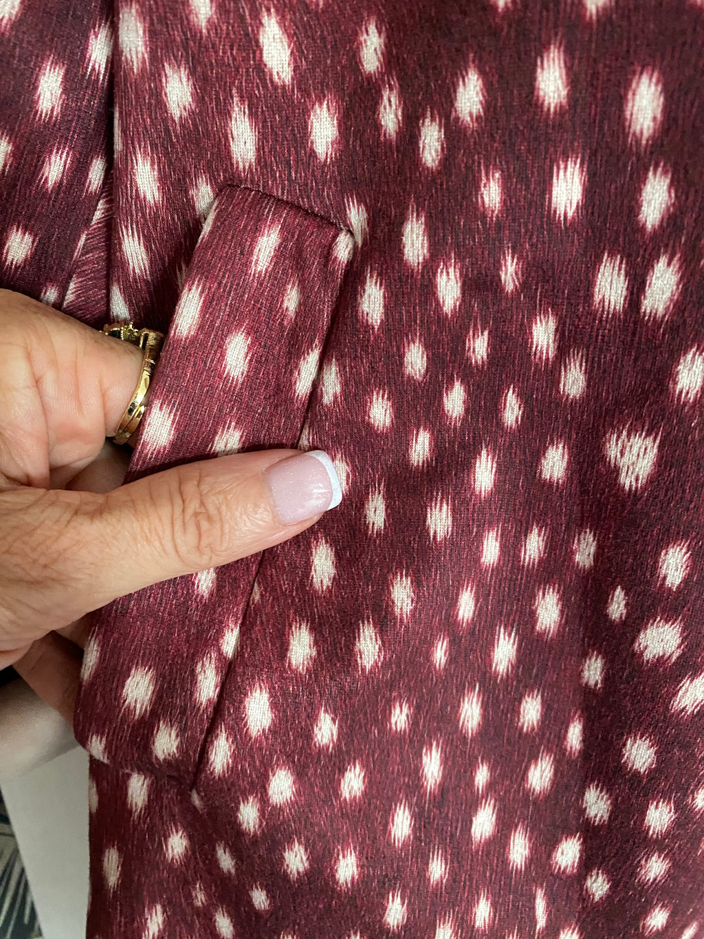 VESTE MI LONGUE SUEDINE IMPRIME BICHE  BORDEAUX TU 36/44