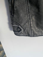 VESTE SIMILI CUIR GRISE    TAILLE:   S