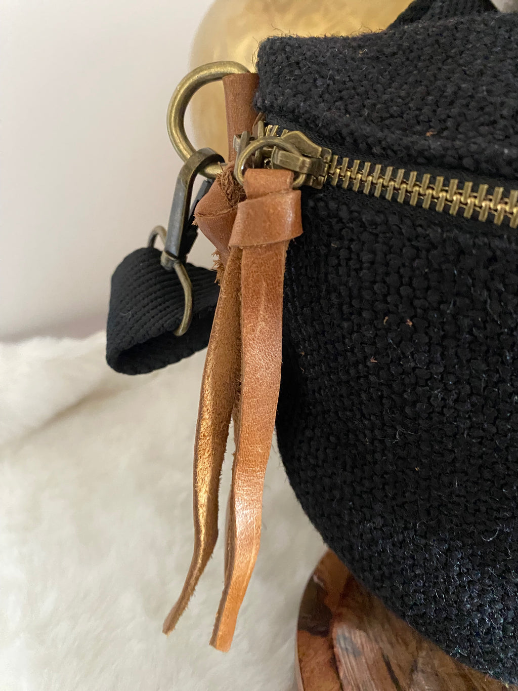 SAC BANANE NOIRE  GRAND MODELE