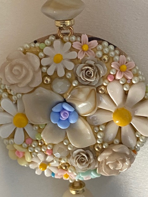 COLLIER SAUTOIR BOHEME PAQUERETTE BEIGE