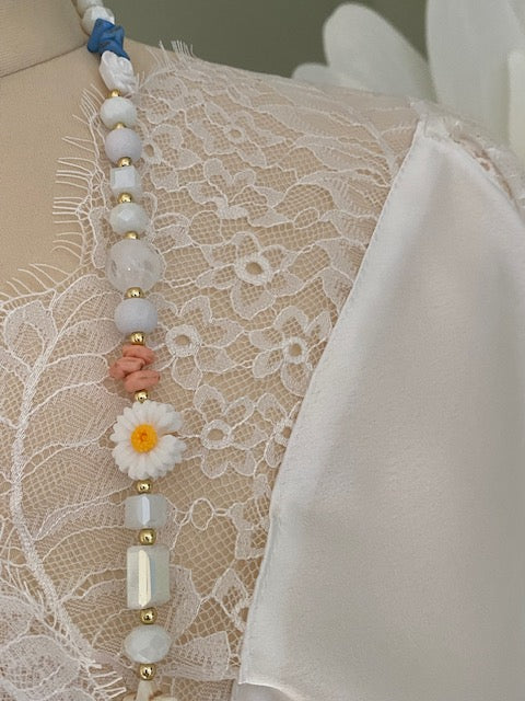 COLLIER SAUTOIR BOHEME PAPILLON BLANC